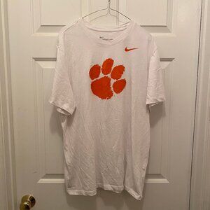 Clemson Tigers Football Team Issued Nike Short Sleeve White Logo T-Shirt XL